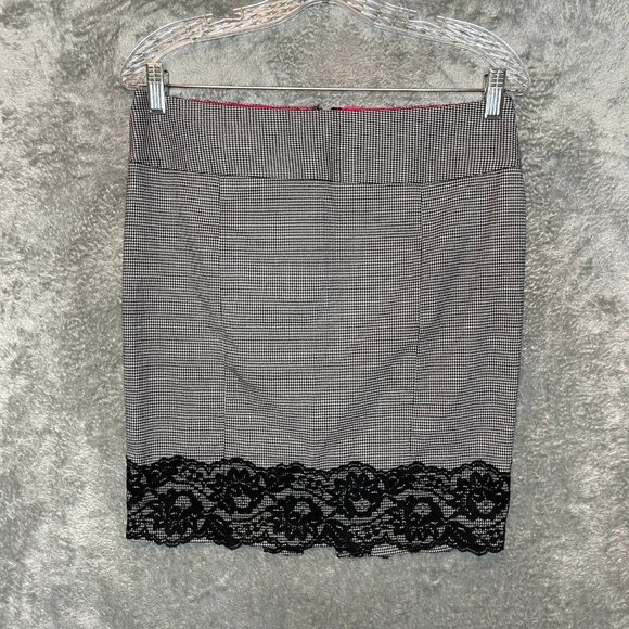 Charlotte Russe Dresses & Skirts - Y2K Charlotte Russe Women Dark Goth Coquette Micro Houndstooth Pencil Skirt 8